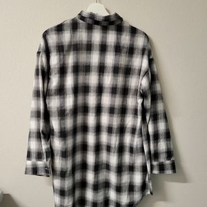 Long sleeve extra long thin flannel